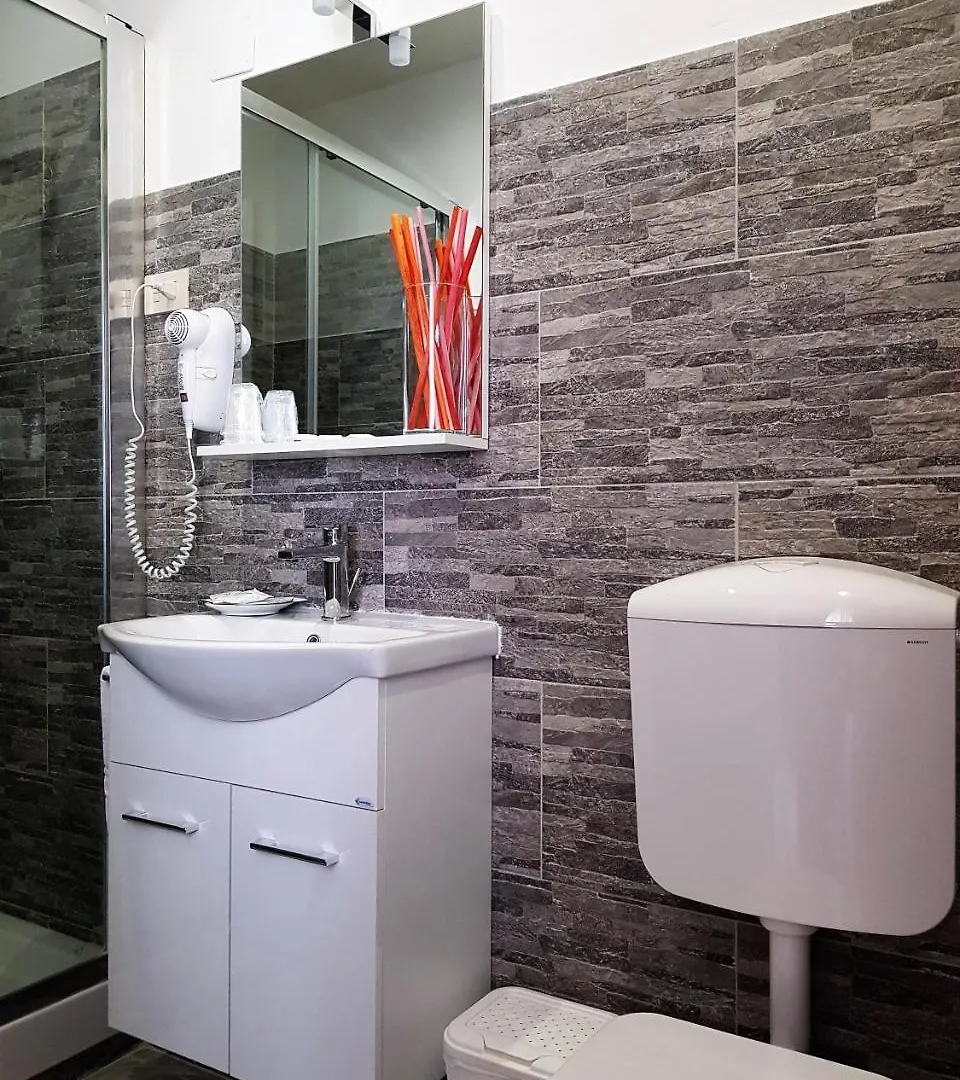 Guest House Il Faraone Fiumicino