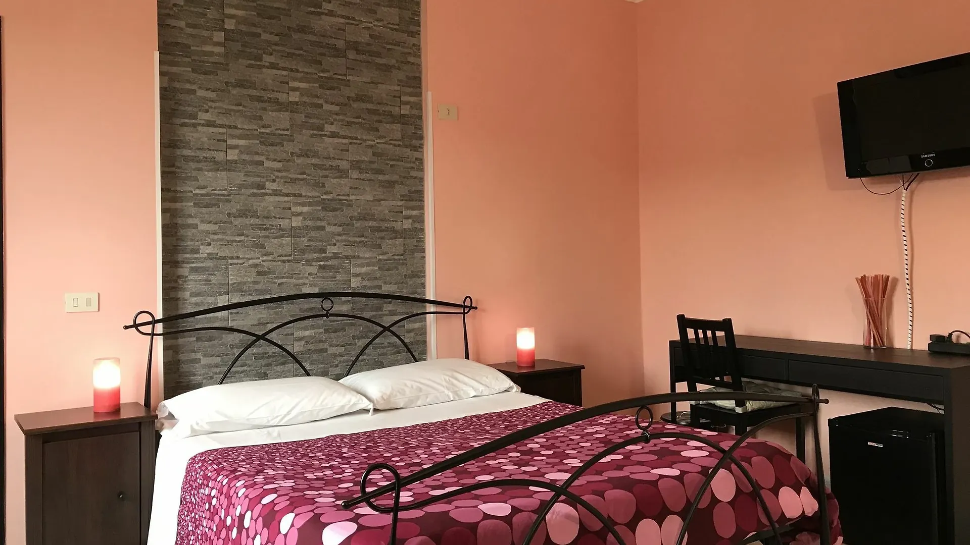 RooMY - Guest House Il Faraone Fiumicino 3*,  Italia